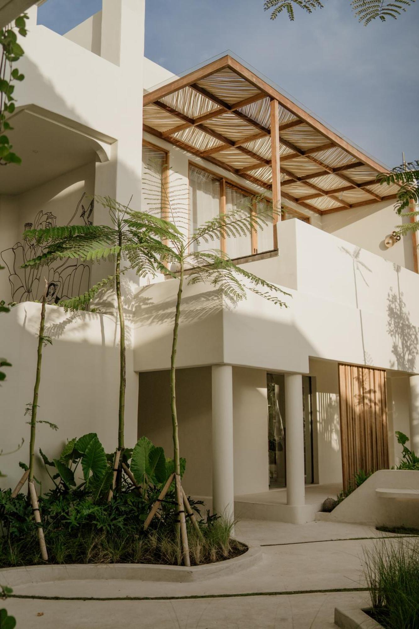 Oshom Bali At Nuanu Creative City Selemadeg Kültér fotó
